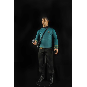 Star Trek TOS Spock 1/6 Scale Figure 35 cm